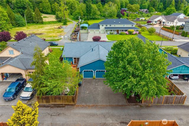 4632 Parker Road E, Sumner, WA 98390