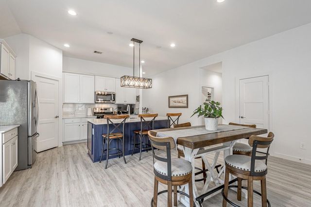 480 Westlake Landing, Conroe, TX 77304