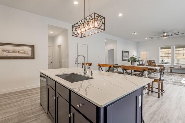 480 Westlake Landing, Conroe, TX 77304