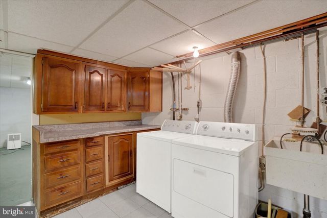26 OAK ST, York, PA 17402