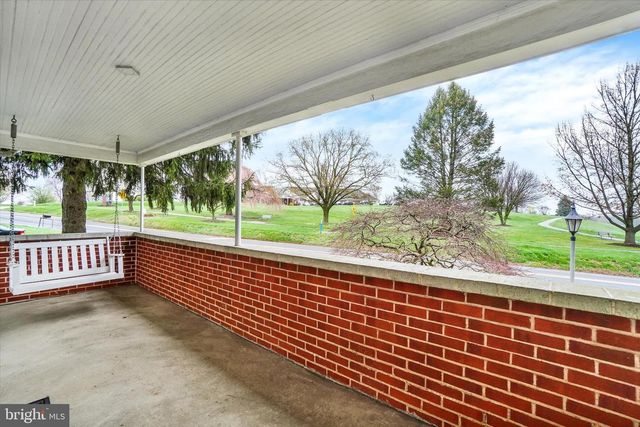 26 OAK ST, York, PA 17402