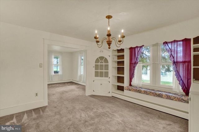26 OAK ST, York, PA 17402