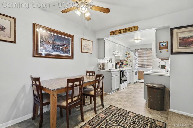 21440 Beaconsfield Street, St. Clair Shores, MI 48080