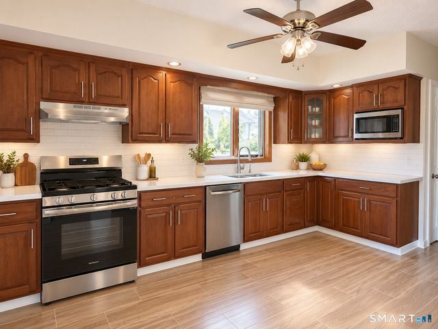 1691 West Broad Street, Stratford, CT 06615