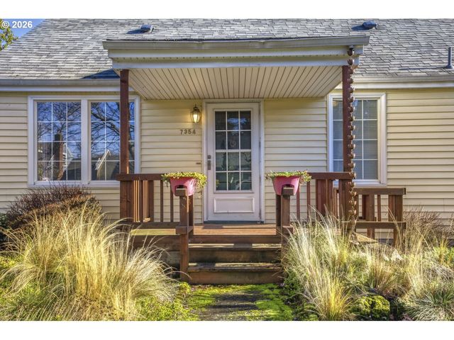 7354 N WAYLAND Ave, Portland, OR 97203