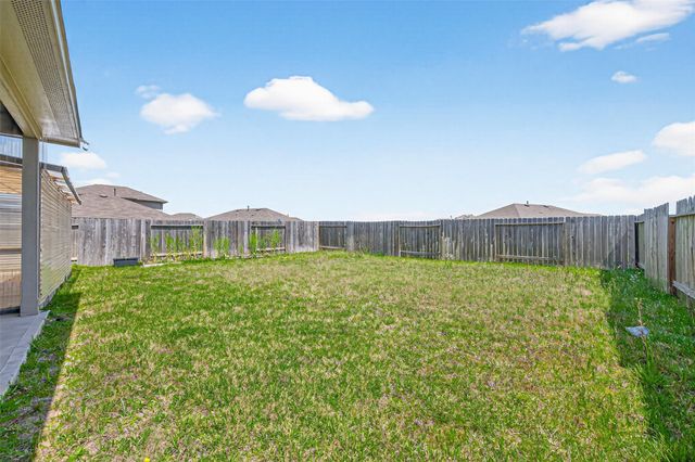 20367 Tembec Dr, New Caney, TX 77357