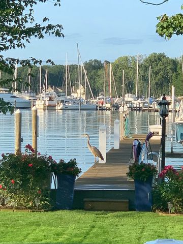 1738 Waukazoo Drive, Park Twp, MI 49424