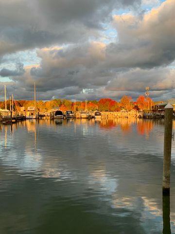 1738 Waukazoo Drive, Park Twp, MI 49424