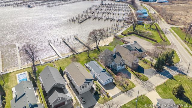 1738 Waukazoo Drive, Park Twp, MI 49424