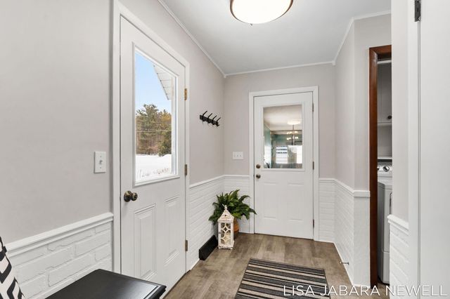 1738 Waukazoo Drive, Park Twp, MI 49424