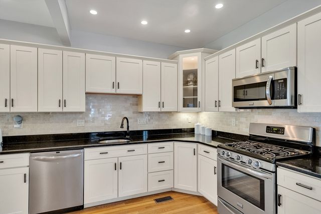 67 Cohasset St 1, Boston, MA 02131