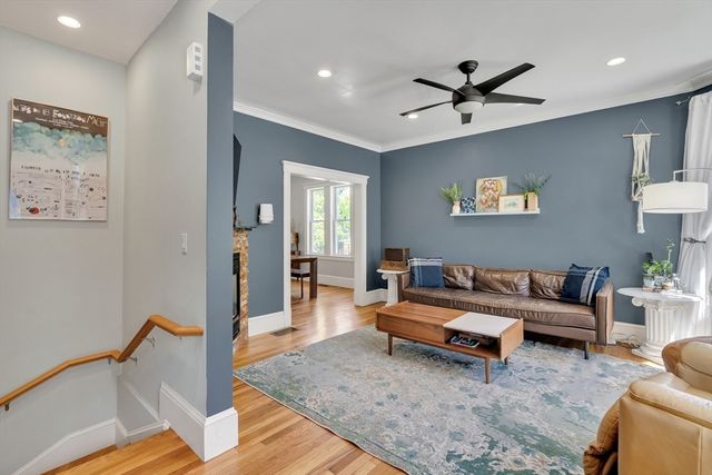 67 Cohasset St 1, Boston, MA 02131