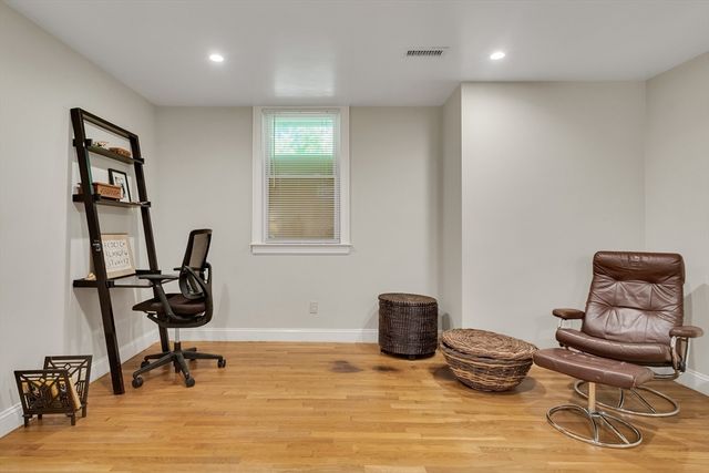67 Cohasset St 1, Boston, MA 02131