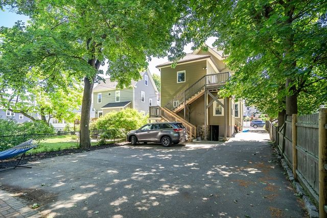 67 Cohasset St 1, Boston, MA 02131