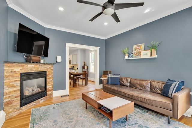 67 Cohasset St 1, Boston, MA 02131