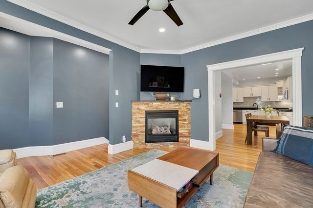 67 Cohasset St 1, Boston, MA 02131