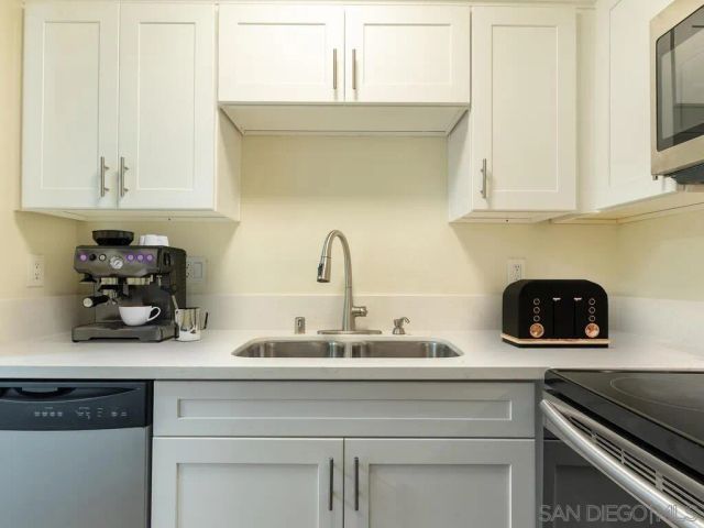 1350 N Escondido Blvd 7, Escondido, CA 92026