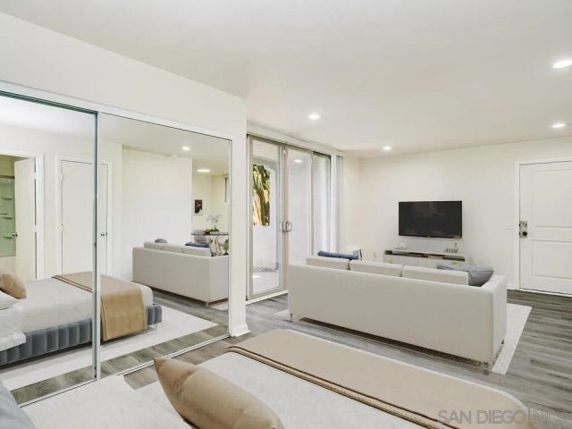 1350 N Escondido Blvd 7, Escondido, CA 92026