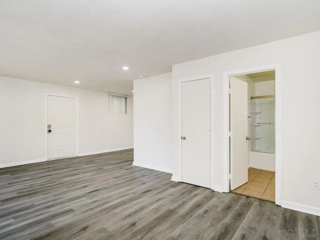 1350 N Escondido Blvd 7, Escondido, CA 92026