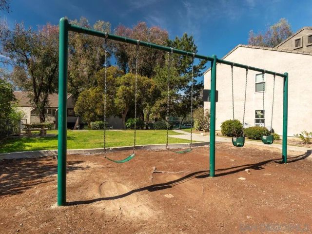 1350 N Escondido Blvd 7, Escondido, CA 92026