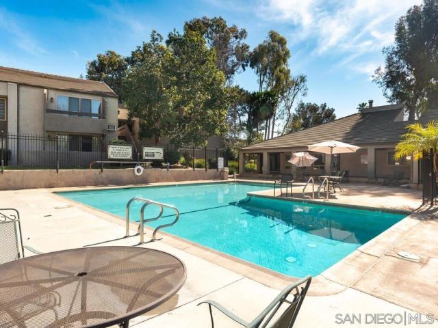 1350 N Escondido Blvd 7, Escondido, CA 92026