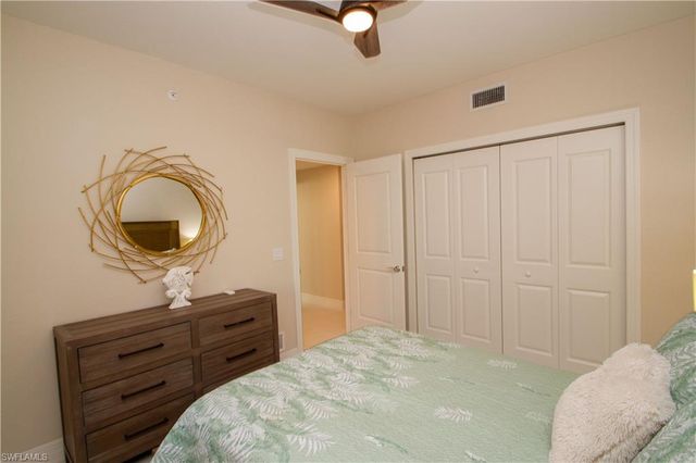 262 Indies Dr # 101, Naples, FL 34114