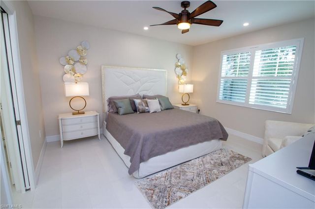 262 Indies Dr # 101, Naples, FL 34114