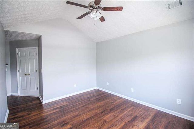 6476 Portside Way, Flowery Branch, GA 30542