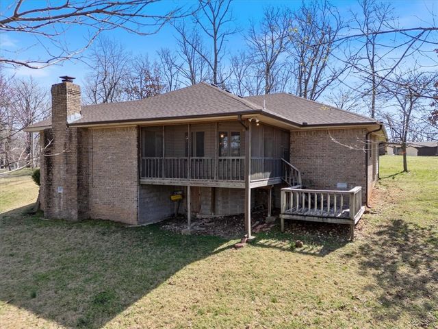 11639 Oak Hills Drive, Bentonville, AR 72712