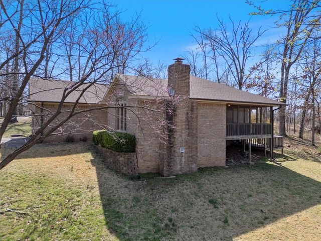 11639 Oak Hills Drive, Bentonville, AR 72712