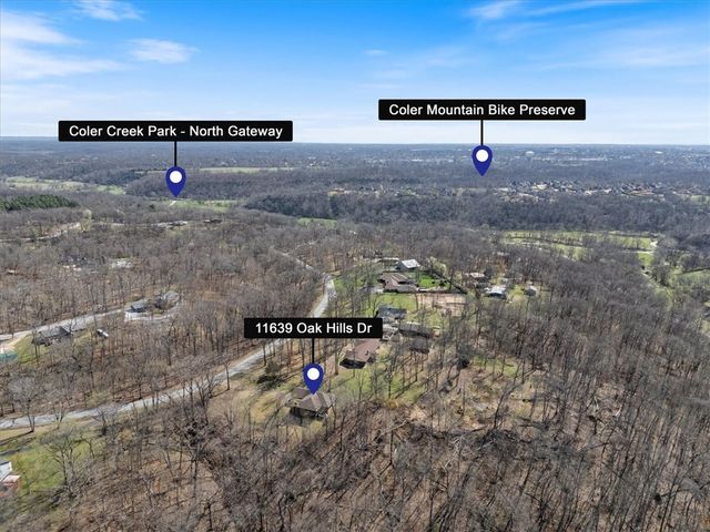 11639 Oak Hills Drive, Bentonville, AR 72712