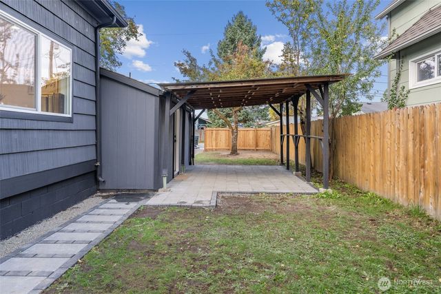 1109 S 61st Street, Tacoma, WA 98408