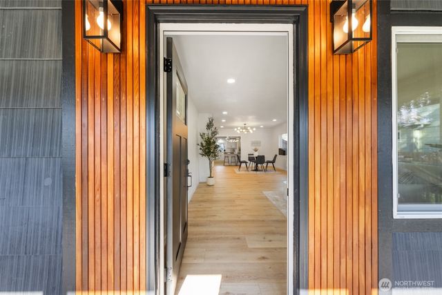 1109 S 61st Street, Tacoma, WA 98408