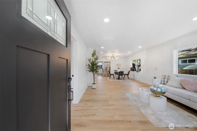 1109 S 61st Street, Tacoma, WA 98408