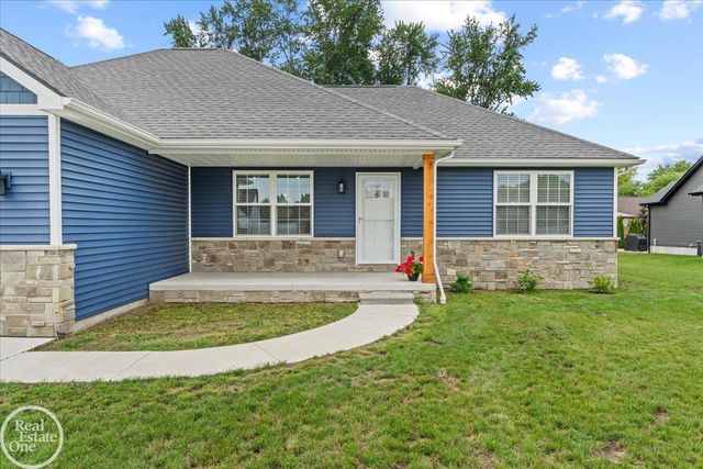 1827 Riley Road, St Clair, MI 48079
