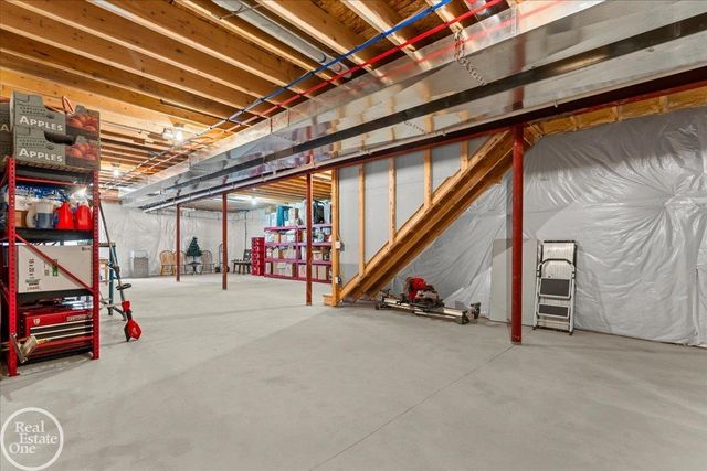 1827 Riley Road, St Clair, MI 48079