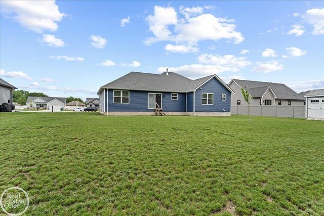 1827 Riley Road, St Clair, MI 48079