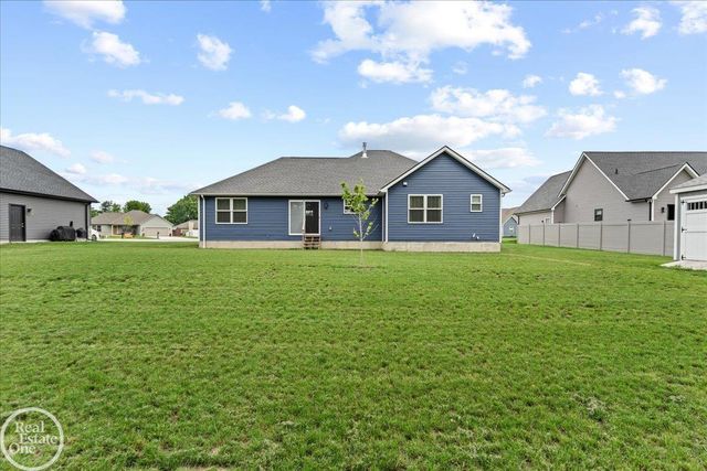 1827 Riley Road, St Clair, MI 48079