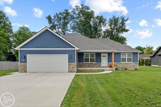 1827 Riley Road, St Clair, MI 48079
