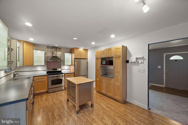 20 SUE LN, Newark, DE 19711