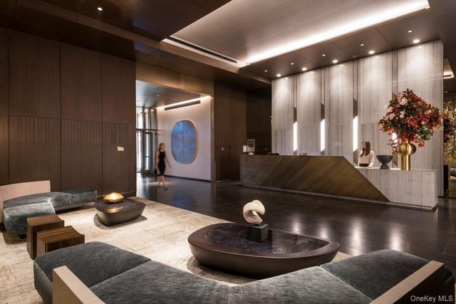 13336 37th Avenue 5N, Flushing, NY 11354