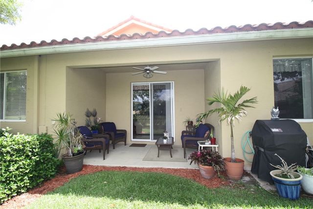 6500 Oxford Circle 103C, Vero Beach, FL 32966