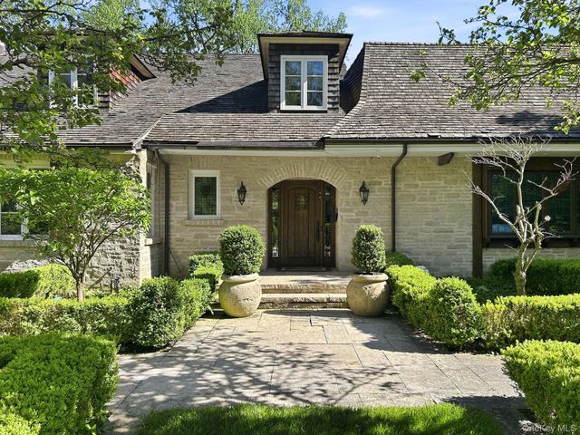 440 Sterling Road, Harrison, NY 10528