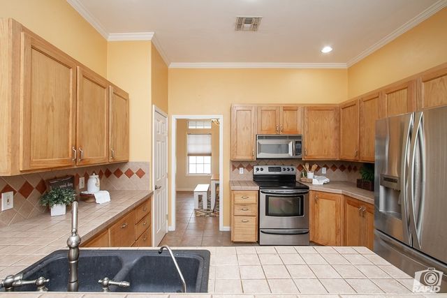 101 Las Lomas Drive, San Angelo, TX 76904