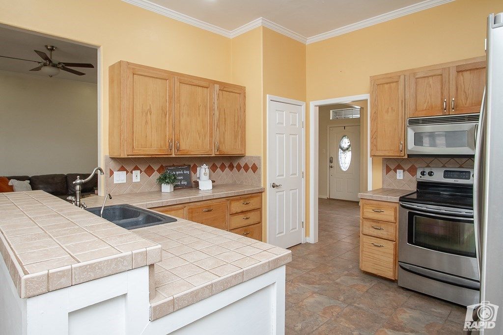 Image 6 of property listing at 101 Las Lomas Dr, San Angelo, TX 76904