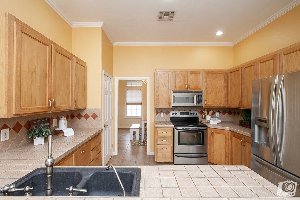 Image 7 of property listing at 101 Las Lomas Dr, San Angelo, TX 76904