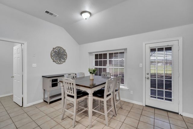 205 Alesha Road, Red Oak, TX 75154