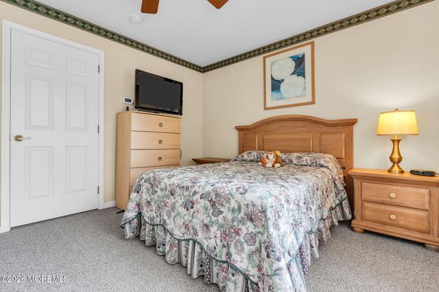 6 Avalon Court, Manchester, NJ 08759