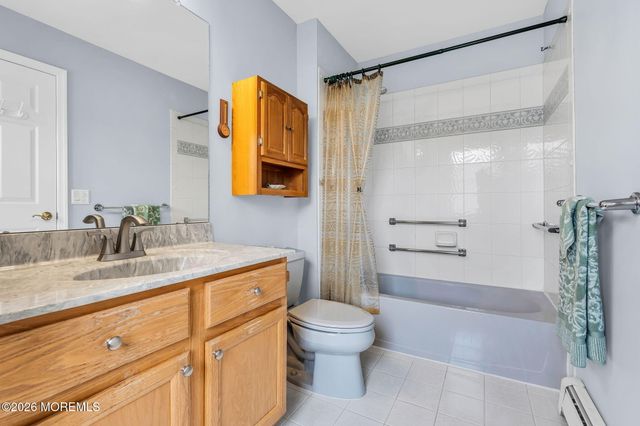 6 Avalon Court, Manchester, NJ 08759