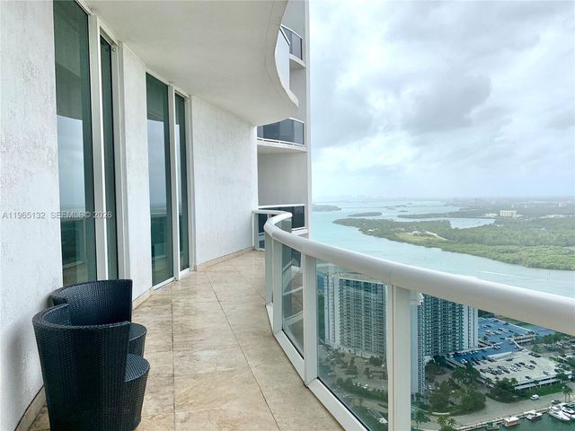 16001 COLLINS AV 3805, Sunny Isles Beach, FL 33160
